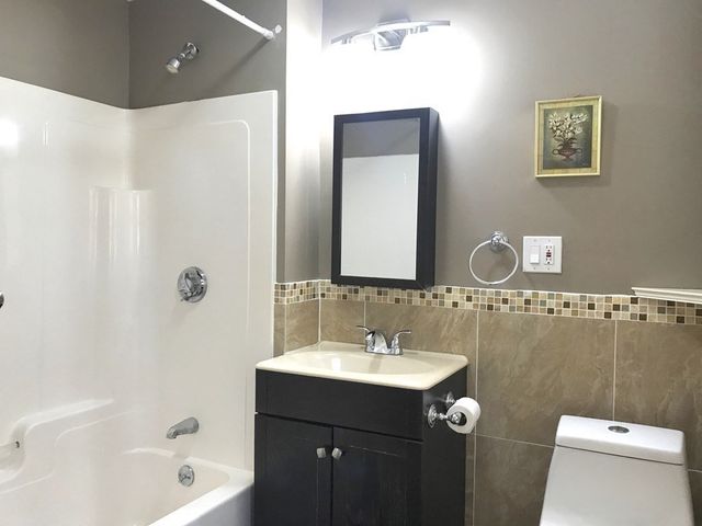 8 Thayer Pl 2, Braintree, MA 02184
