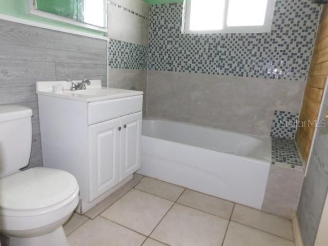 2464 DEEDRA STREET, Port Charlotte, FL 33952