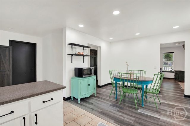 502 Pointe South Drive, Savannah, GA 31410