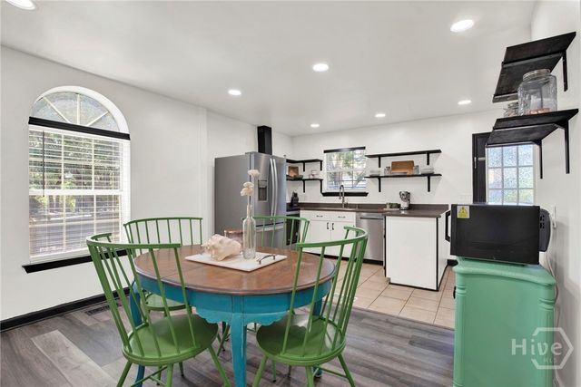502 Pointe South Drive, Savannah, GA 31410