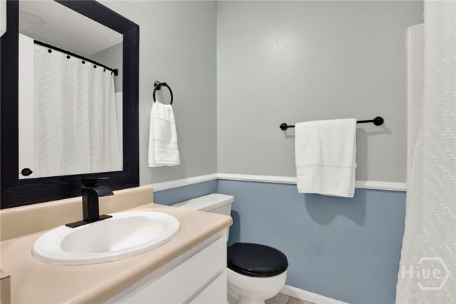 502 Pointe South Drive, Savannah, GA 31410