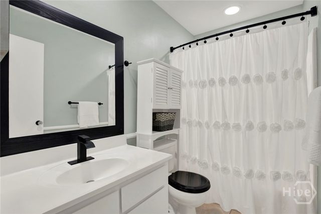 502 Pointe South Drive, Savannah, GA 31410