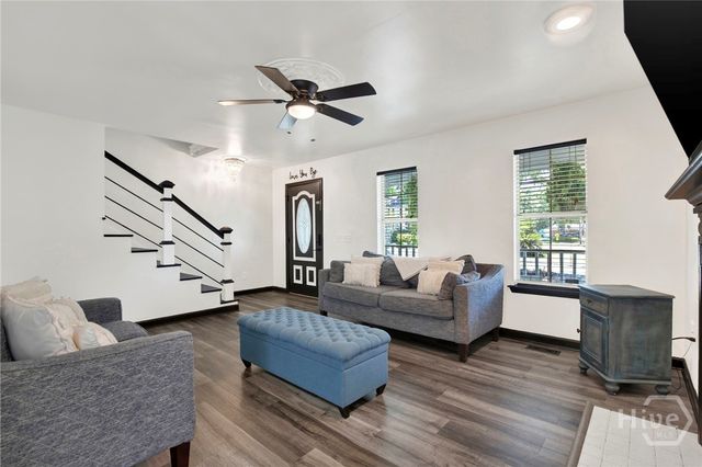 502 Pointe South Drive, Savannah, GA 31410
