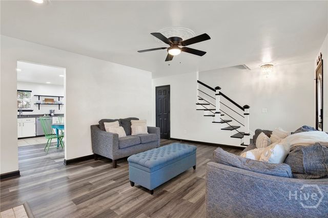 502 Pointe South Drive, Savannah, GA 31410