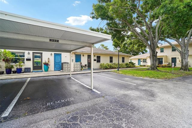 6232 GRETNA GREEN COURT N, Pinellas Park, FL 33781