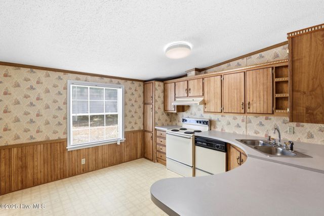3014 Boones Neck Road SW, Supply, NC 28462