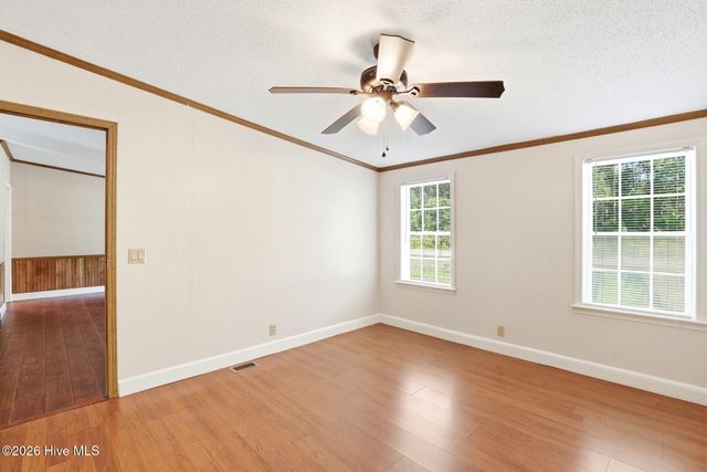 3014 Boones Neck Road SW, Supply, NC 28462