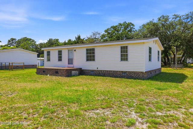 3014 Boones Neck Road SW, Supply, NC 28462