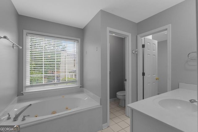 5250 Amberton Court, Powder Springs, GA 30127