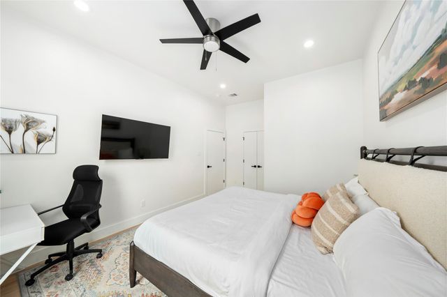 3010 Delano Street, Houston, TX 77004