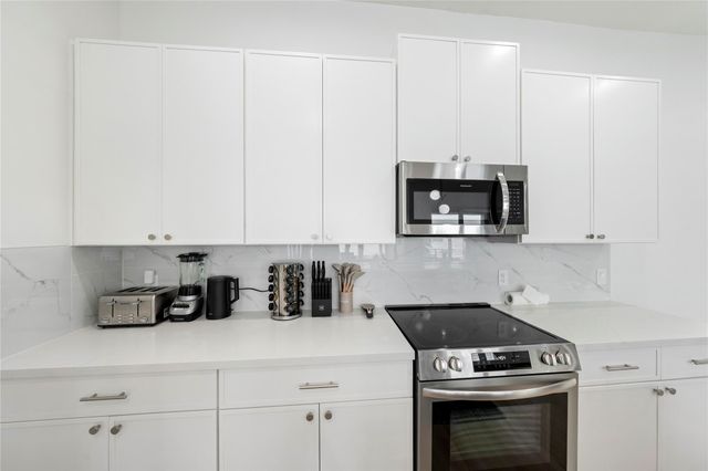 3010 Delano Street, Houston, TX 77004