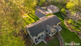 7861 S West County Line Road, Eureka Twp, MI 48838