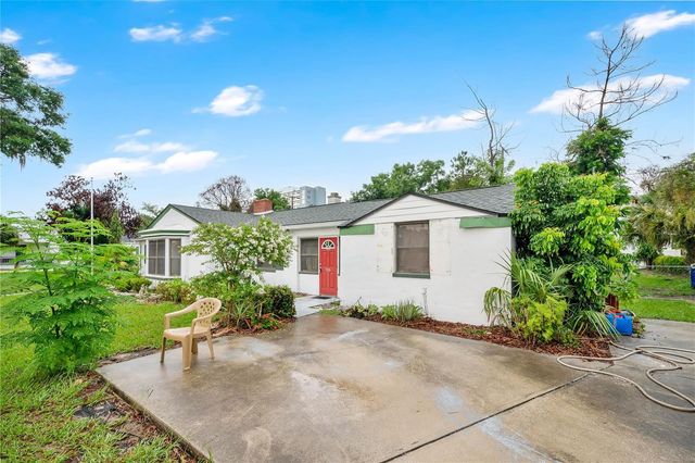715 AVENUE B SW, Winter Haven, FL 33880