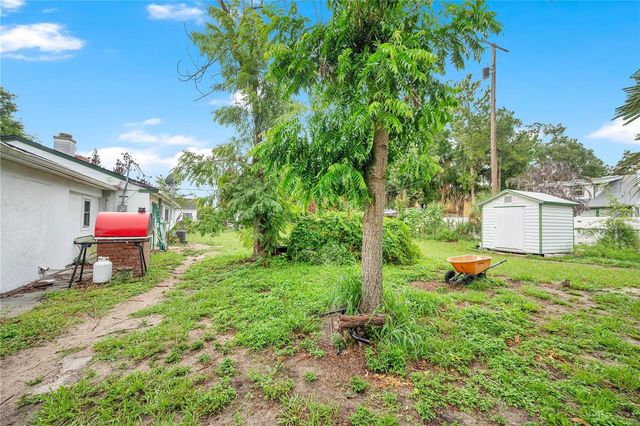 715 AVENUE B SW, Winter Haven, FL 33880