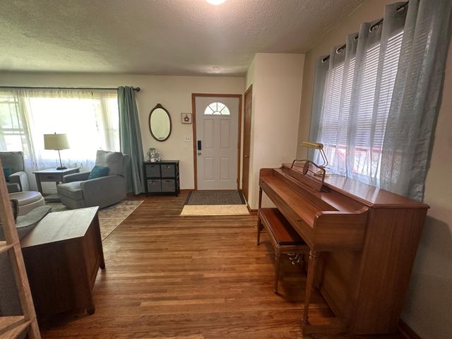 3929 5th Street NW, Rochester, MN 55901