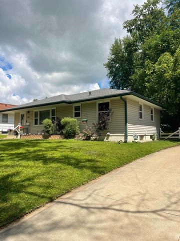 3929 5th Street NW, Rochester, MN 55901