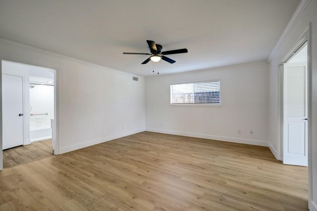 5714 Spanish Oak Drive, Houston, TX 77066