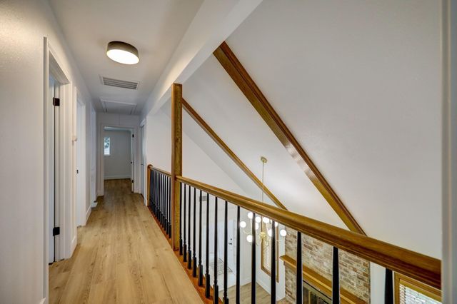 5714 Spanish Oak Drive, Houston, TX 77066