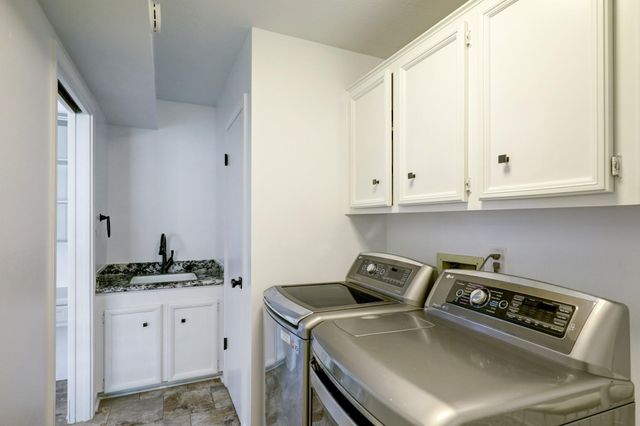 5714 Spanish Oak Drive, Houston, TX 77066