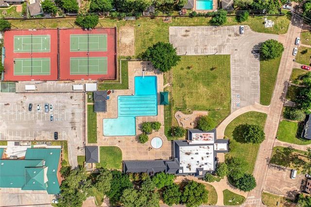 5714 Spanish Oak Drive, Houston, TX 77066