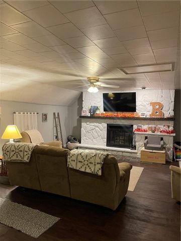 2 Church Street, Sherburne, NY 13460