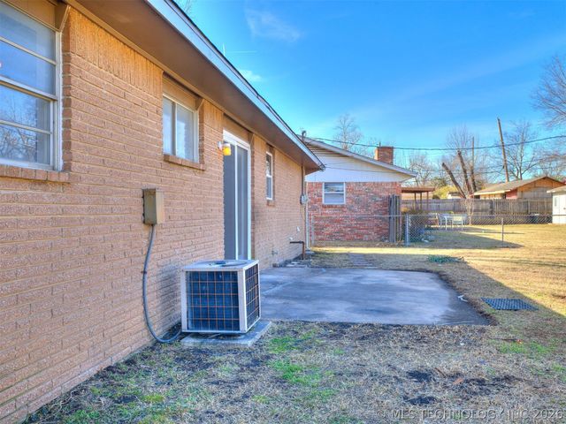 16519 E 2nd Street, Tulsa, OK 74108
