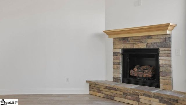 541 Woodcot Drive, Woodruff, SC 29388