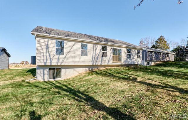 128 Peruque Creek Manor, Wright City, MO 63390