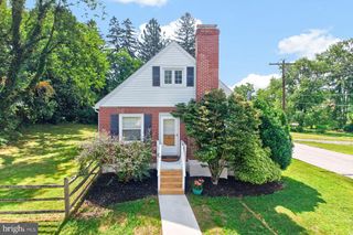 223 CAROLINA AVE, Phoenixville, PA 19460