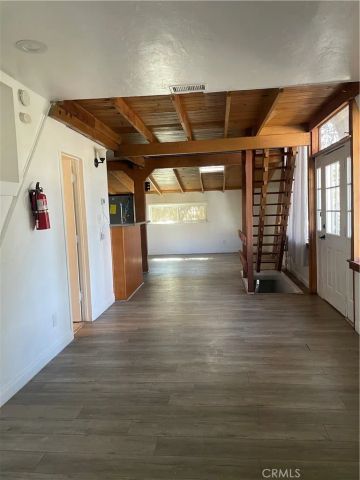 29392 Lake View, Cedar Glen, CA 92321