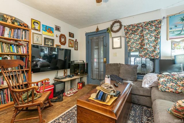 621 W 12th Street, Bloomington, IN 47404