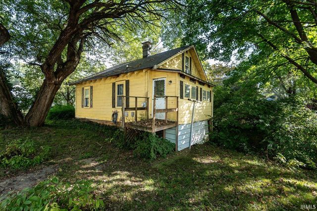 621 W 12th Street, Bloomington, IN 47404