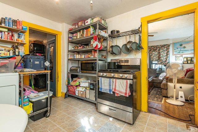 621 W 12th Street, Bloomington, IN 47404