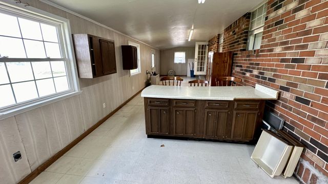 4431 Riggs Road, Pikeville, TN 37367
