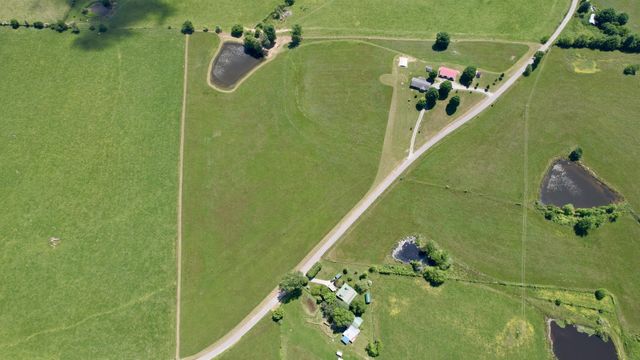 4431 Riggs Road, Pikeville, TN 37367