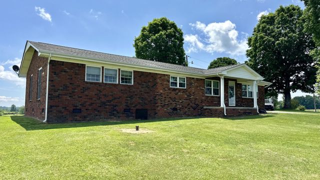 4431 Riggs Road, Pikeville, TN 37367