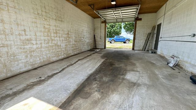4431 Riggs Road, Pikeville, TN 37367