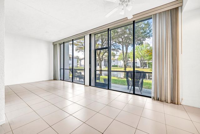 11571 Briarwood Circle 1, Boynton Beach, FL 33437