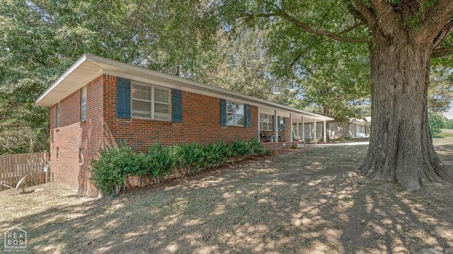 400 Saint Renee Drive, Paragould, AR 72450