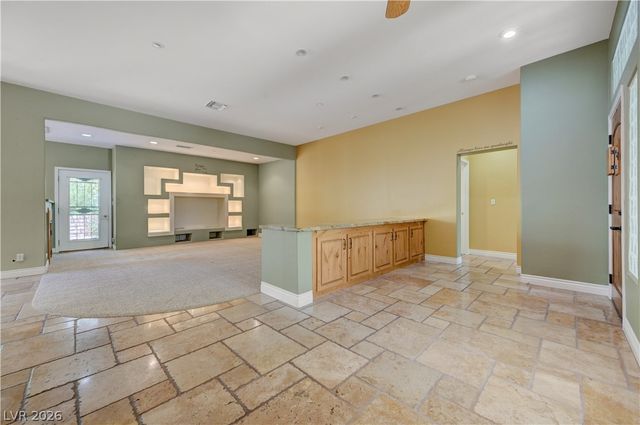 2533 Banora Point Drive, Las Vegas, NV 89134