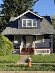 12901 Maplerow Avenue, Garfield Heights, OH 44105
