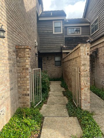 4507 SMOKEY WOOD LN, San Antonio, TX 78249