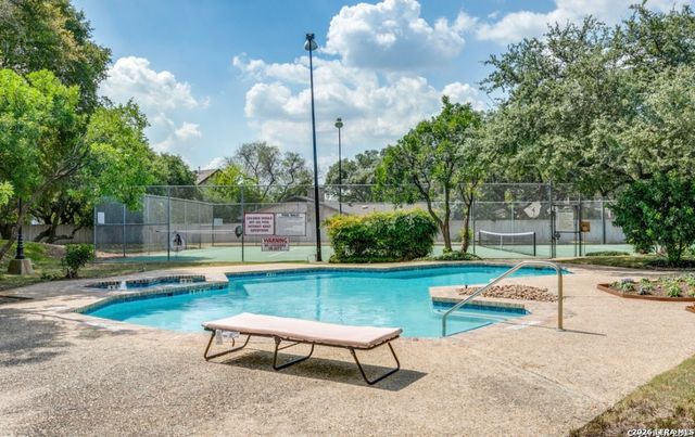 4507 SMOKEY WOOD LN, San Antonio, TX 78249