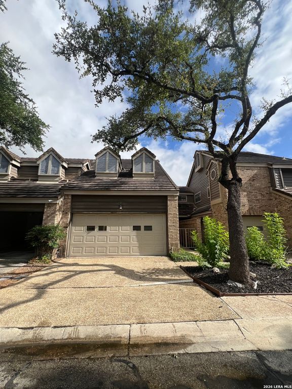 4507 SMOKEY WOOD LN, San Antonio, TX 78249