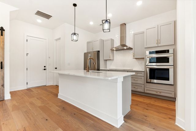 307 Sophia Rain Dr, Nashville, TN 37218