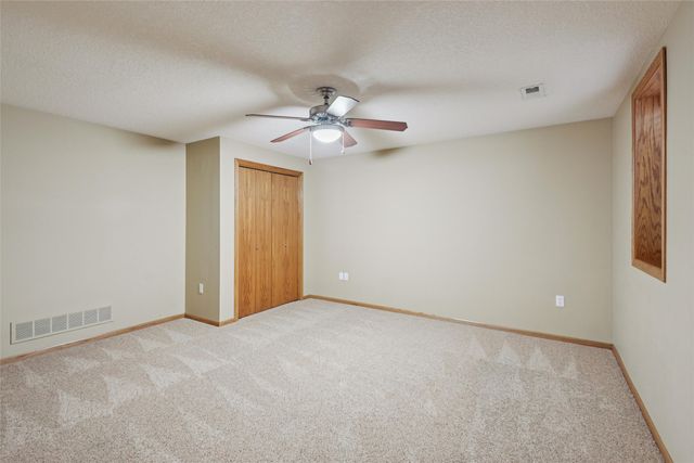 1515 NE Falstaff Lane, Ankeny, IA 50021