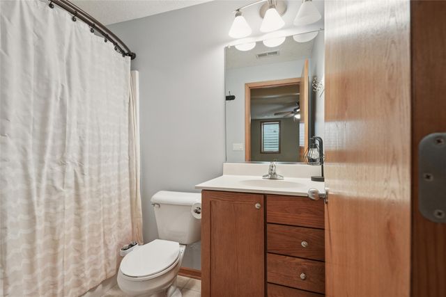 1515 NE Falstaff Lane, Ankeny, IA 50021