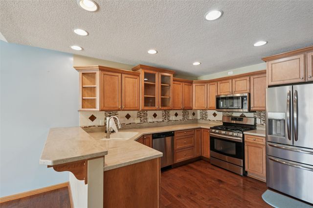 1515 NE Falstaff Lane, Ankeny, IA 50021
