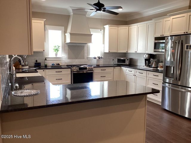 444 Cypress Landing Trail, Chocowinity, NC 27817