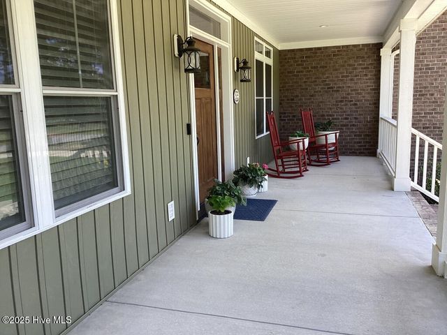 444 Cypress Landing Trail, Chocowinity, NC 27817